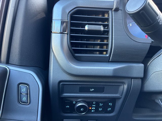 2026 Ford F-150 XLT BLACK WIDOW Crew Cab Pickup Slide 29