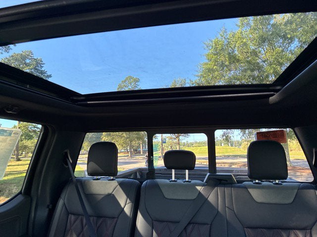 2026 Ford F-150 XLT BLACK WIDOW Crew Cab Pickup Slide 38