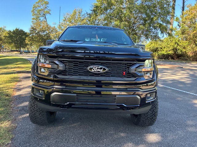 2026 Ford F-150 XLT BLACK WIDOW Crew Cab Pickup Slide 6