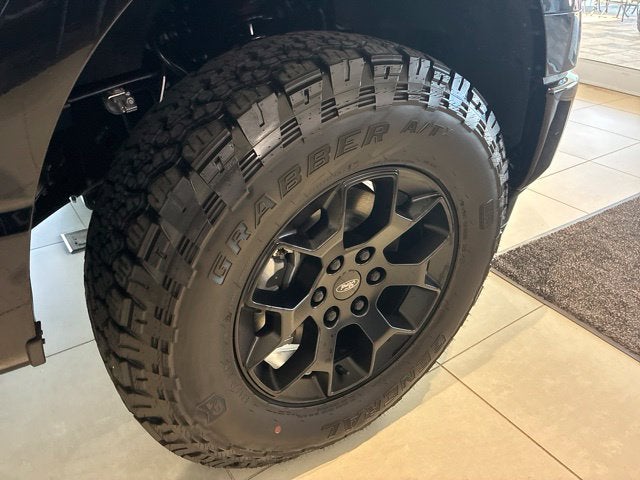 2026 Ford F-150 XLT DARK TRAIL ACCESSORY PKG. Crew Cab Pickup Slide 13