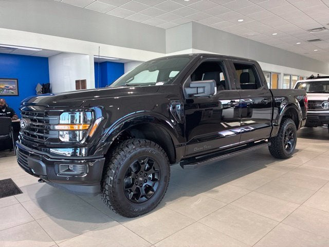 2026 Ford F-150 XLT DARK TRAIL ACCESSORY PKG. Crew Cab Pickup Slide 4