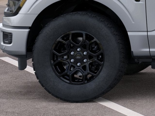 2026 Ford F-150 XLT Crew Cab Pickup Slide 17