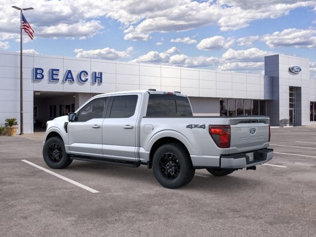 2026 Ford F-150 XLT Crew Cab Pickup Slide 3