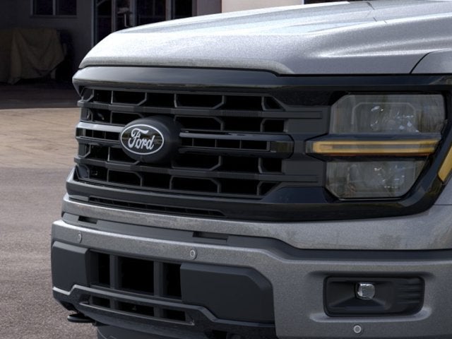 2026 Ford F-150 XLT Crew Cab Pickup Slide 15