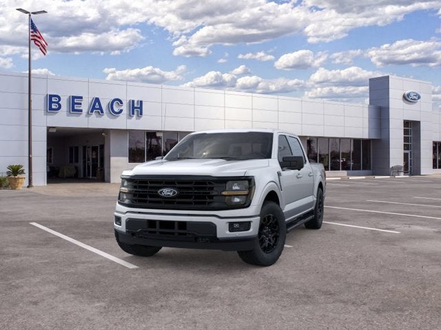 2026 Ford F-150 XLT Crew Cab Pickup Slide 1