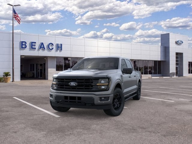 2026 Ford F-150 XLT Crew Cab Pickup Slide 1