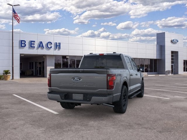 2026 Ford F-150 XLT Crew Cab Pickup Slide 6