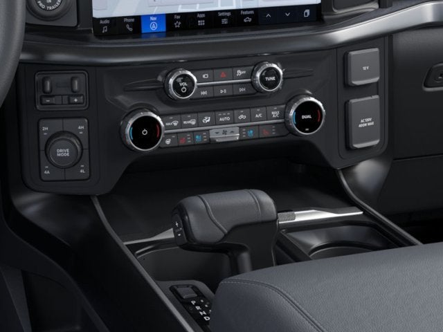 2026 Ford F-150 LARIAT Crew Cab Pickup Slide 13