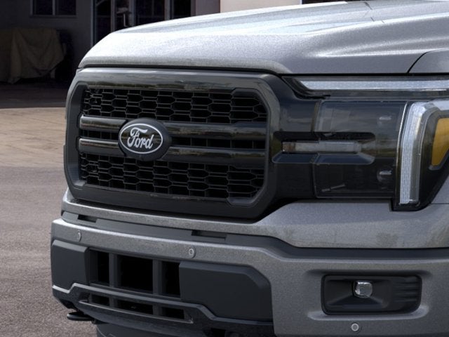 2026 Ford F-150 LARIAT Crew Cab Pickup Slide 15