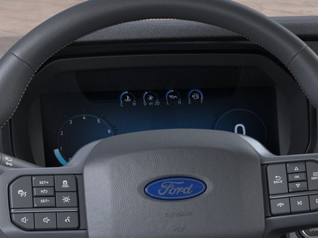 2026 Ford F-150 LARIAT Crew Cab Pickup Slide 11
