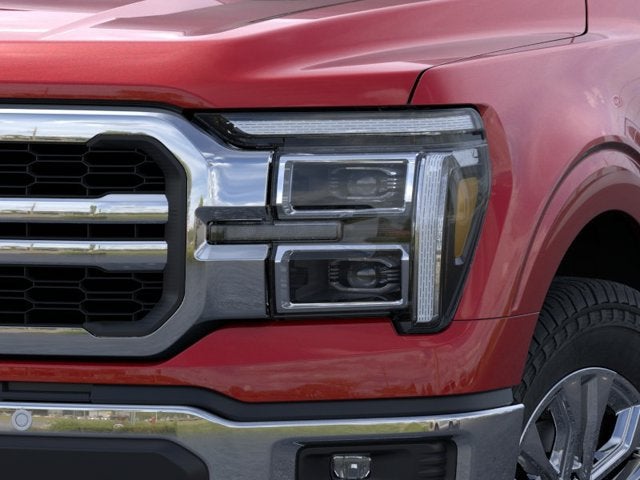 2026 Ford F-150 LARIAT Crew Cab Pickup Slide 16