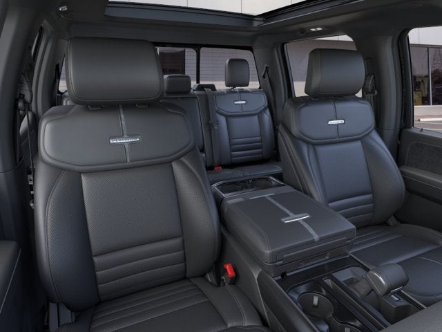 2026 Ford F-150 PLATINUM Crew Cab Pickup Slide 8