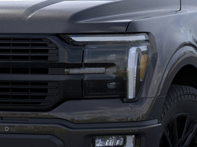 2026 Ford F-150 PLATINUM Crew Cab Pickup Slide 16