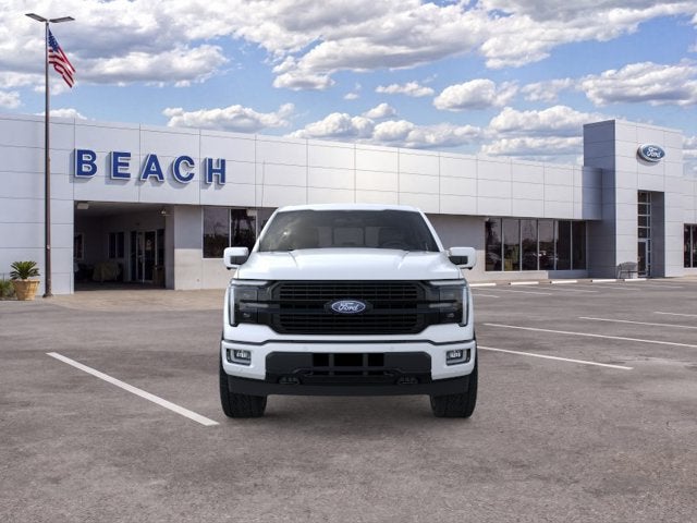 2026 Ford F-150 PLATINUM Crew Cab Pickup Slide 5