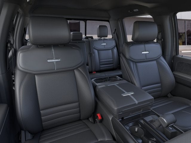 2026 Ford F-150 PLATINUM Crew Cab Pickup Slide 8