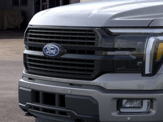 2026 Ford F-150 PLATINUM Crew Cab Pickup Slide 15
