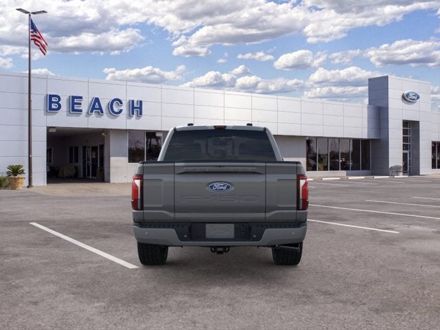 2026 Ford F-150 PLATINUM Crew Cab Pickup Slide 4