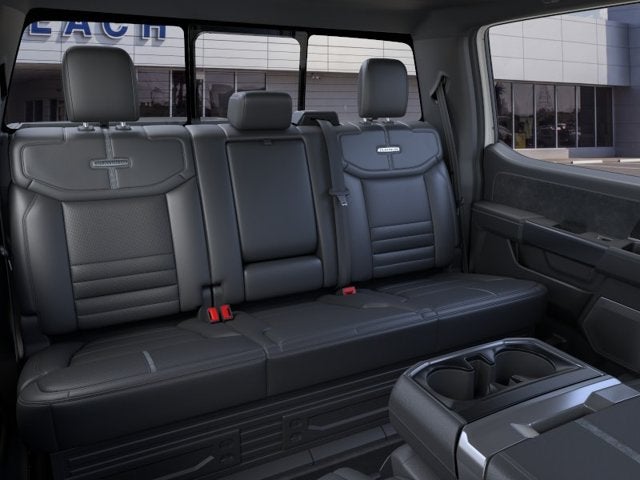 2026 Ford F-150 PLATINUM Crew Cab Pickup Slide 9