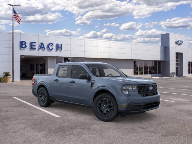 2026 Ford Maverick XLT Crew Cab Pickup Slide 5