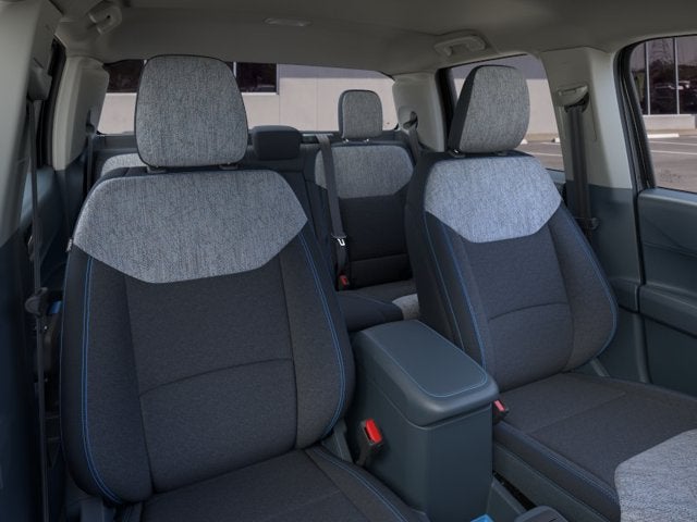 2026 Ford Maverick XLT Crew Cab Pickup Slide 8