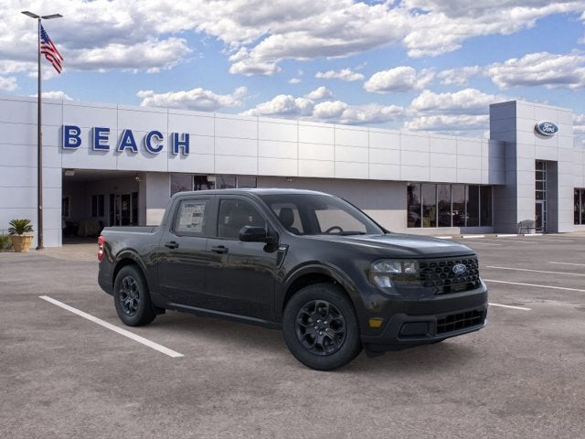 2026 Ford Maverick XLT Crew Cab Pickup Slide 5