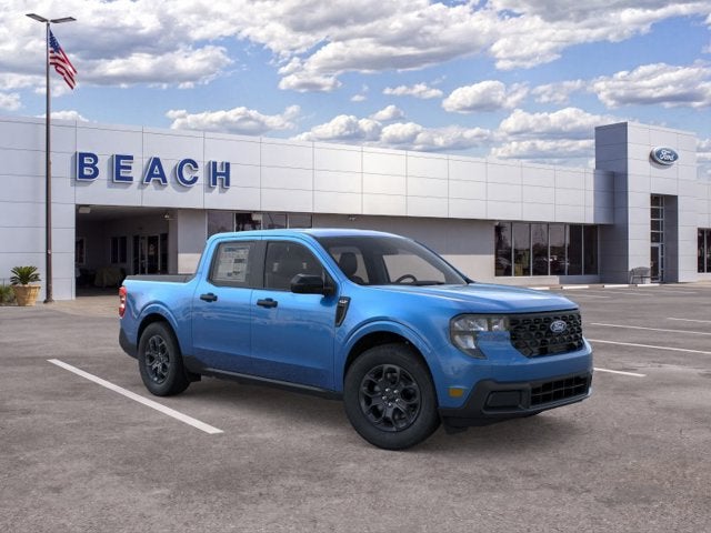 2026 Ford Maverick XLT Crew Cab Pickup Slide 5