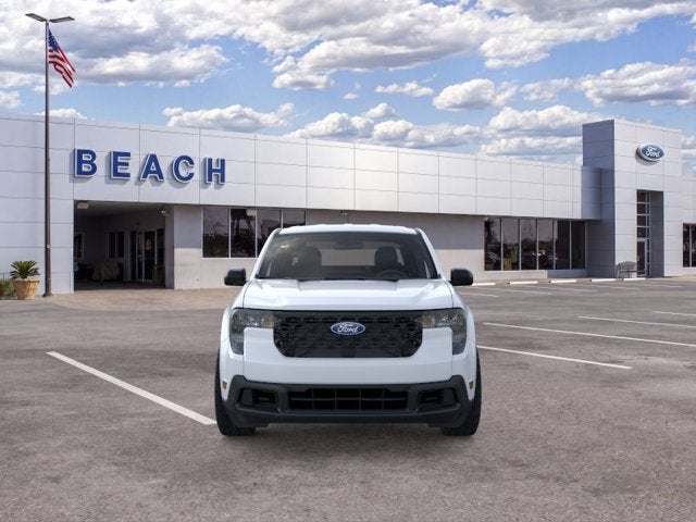 2026 Ford Maverick XLT Crew Cab Pickup Slide 4
