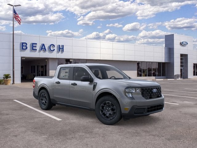 2026 Ford Maverick XLT Crew Cab Pickup Slide 5
