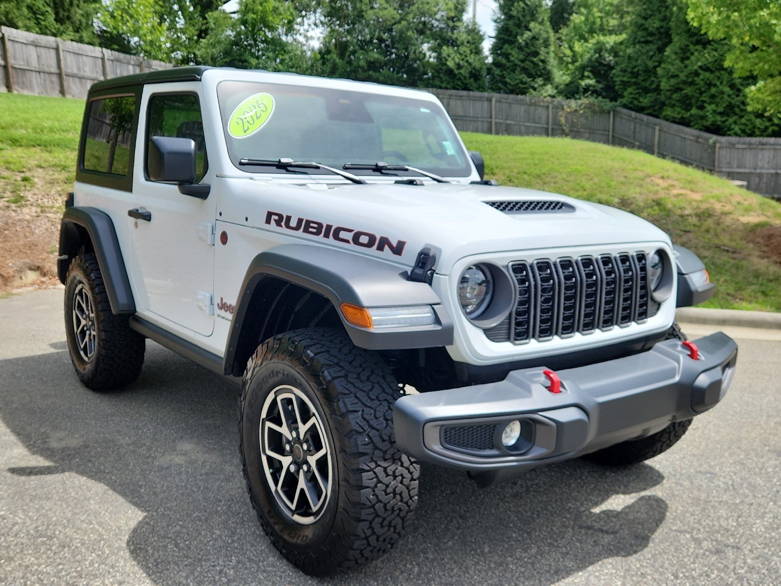 Bright White Clearcoat 2026 Jeep Wrangler SUV / Crossover Four-Wheel Drive Manual