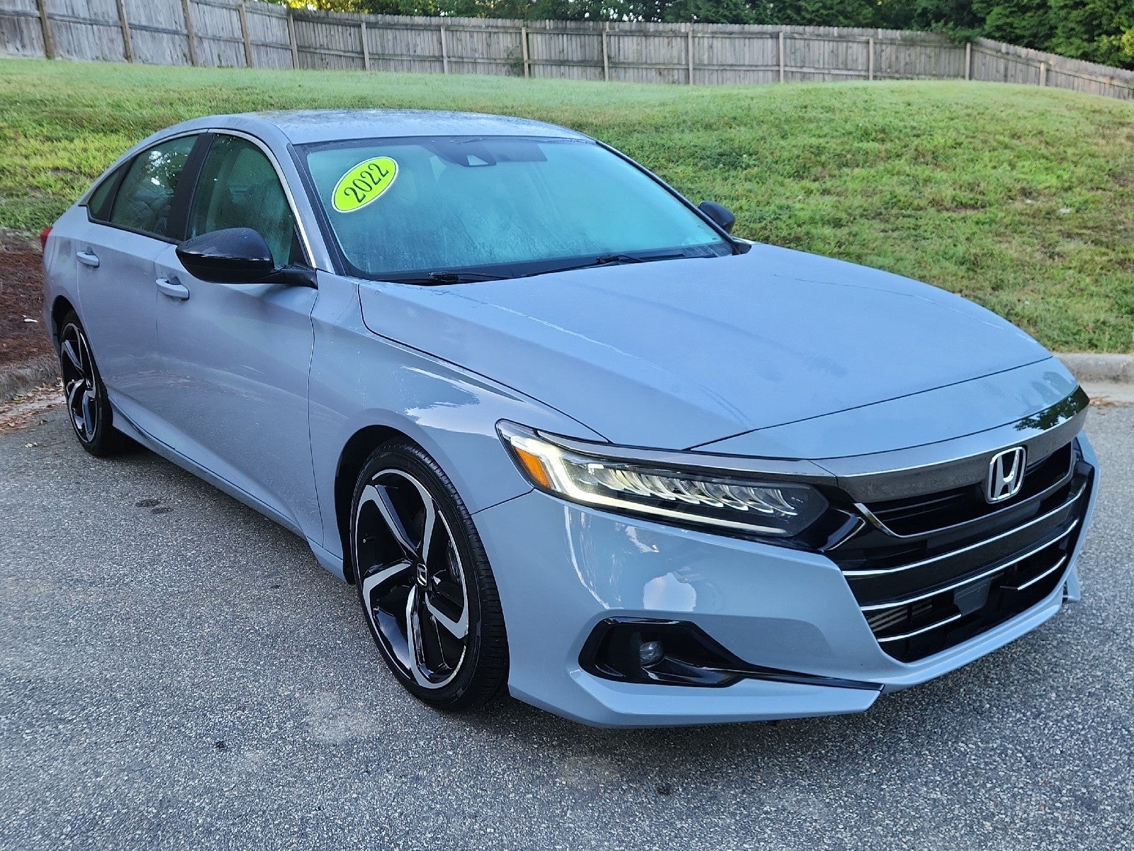 Sonic Gray Pearl 2022 Honda Accord Sedan Front-Wheel Drive Automatic