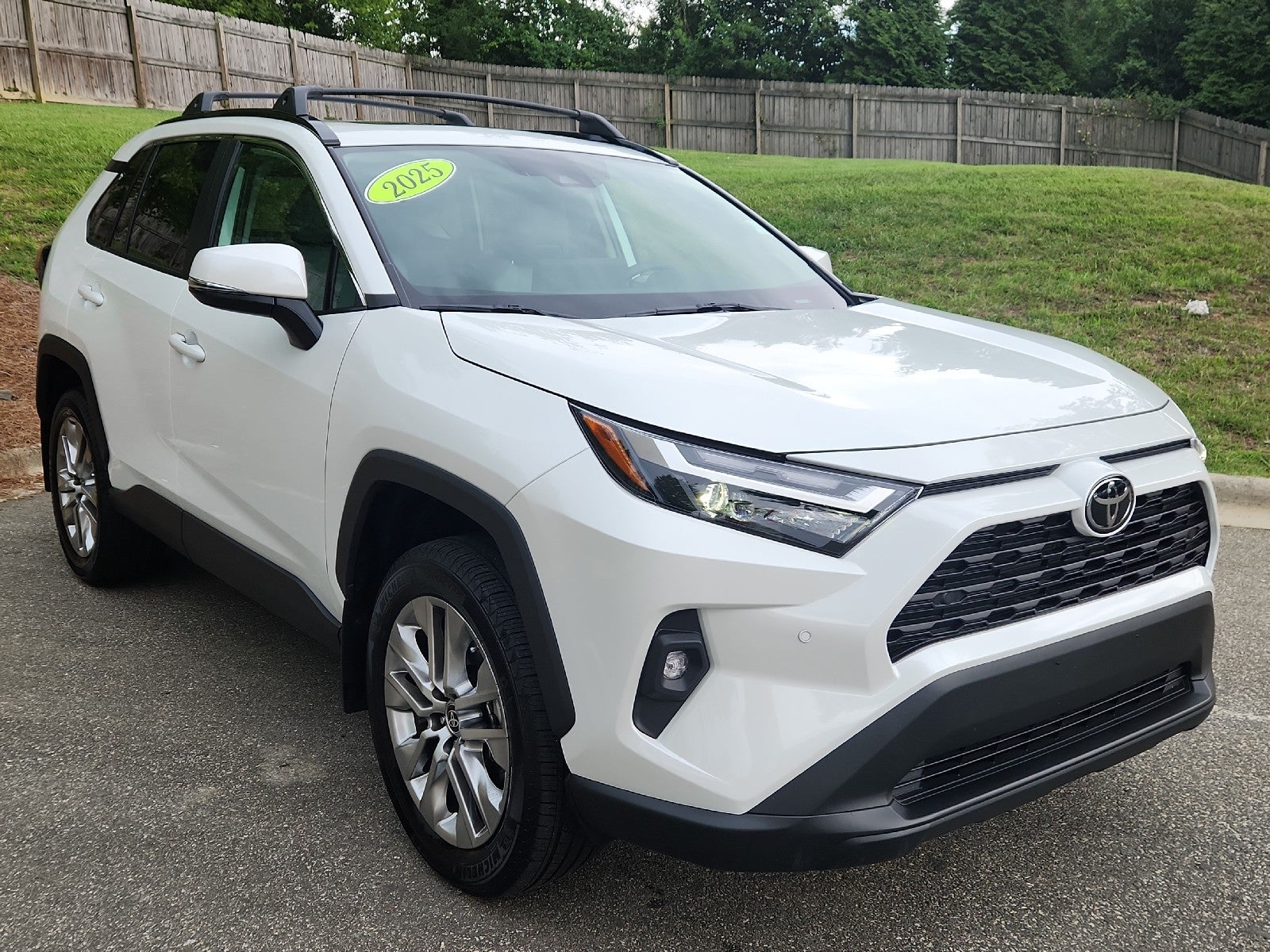 White (Wind Chill Pearl) 2025 Toyota RAV4 SUV / Crossover All-Wheel Drive Automatic