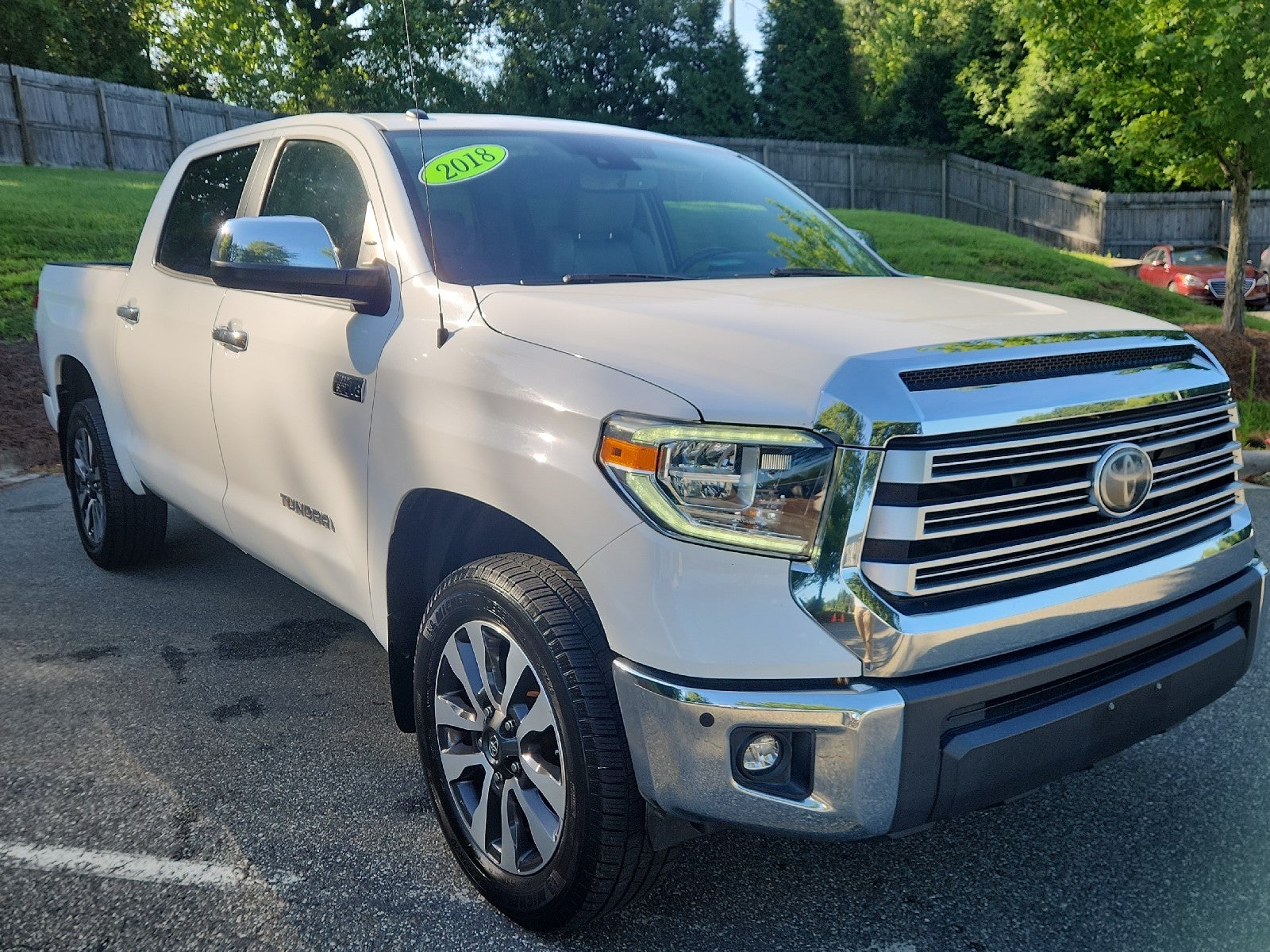Super White 2018 Toyota Tundra Pickup Truck Four-Wheel Drive Automatic