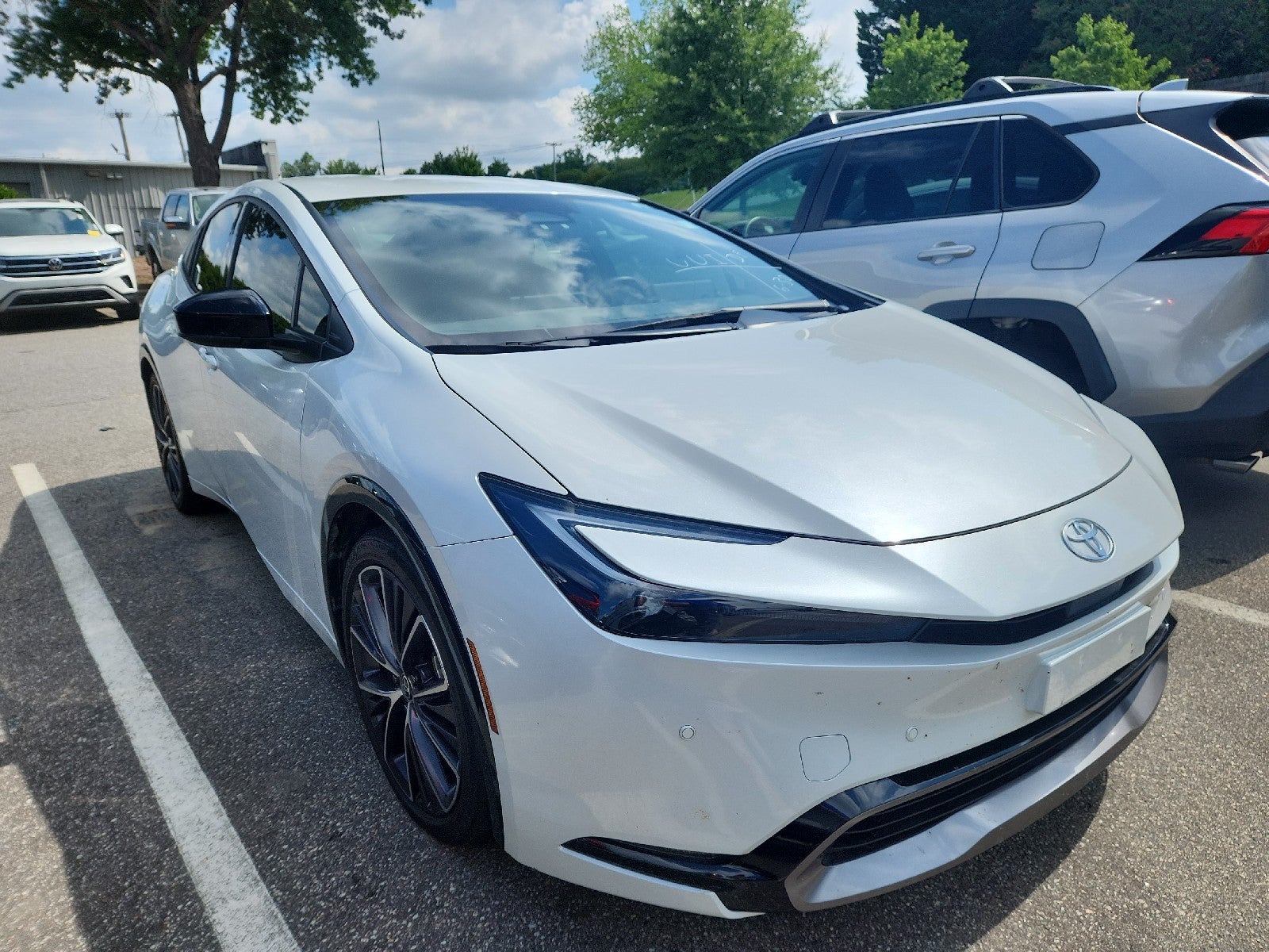 White (Wind Chill Pearl) 2024 Toyota Prius Hatchback Front-Wheel Drive Automatic