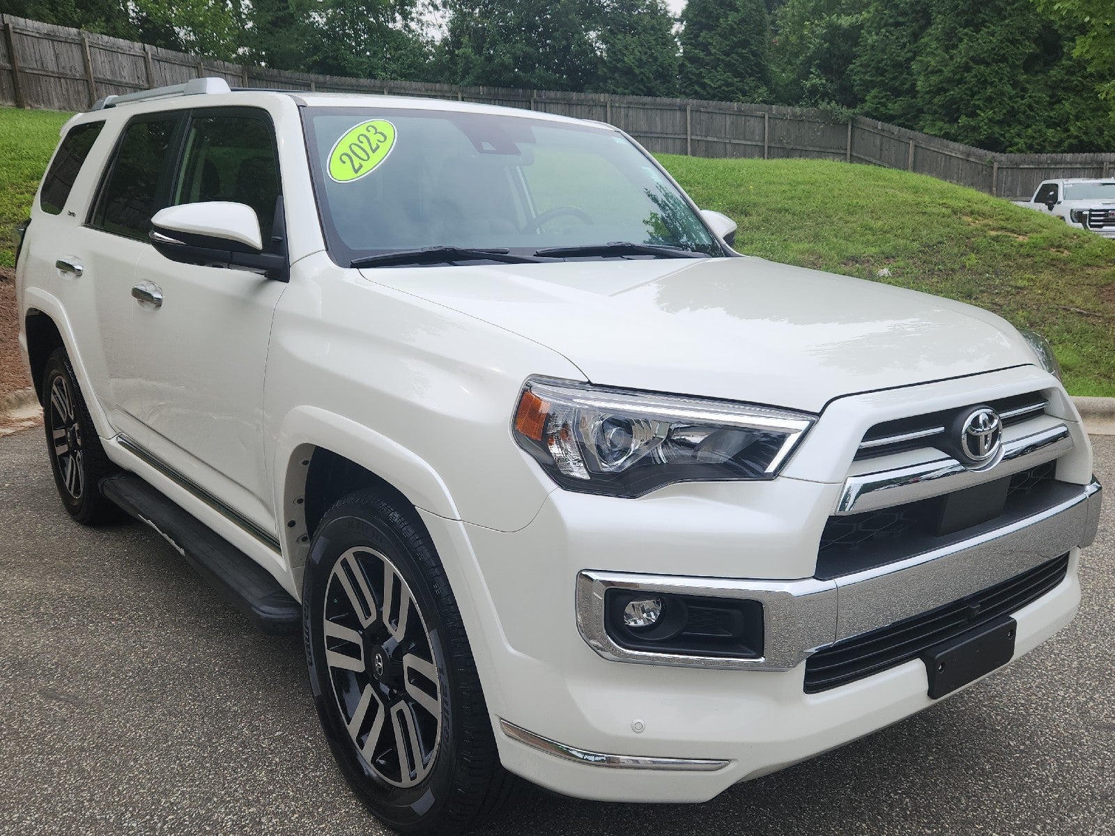 White (Blizzard Pearl) 2023 Toyota 4Runner SUV / Crossover All-Wheel Drive Automatic