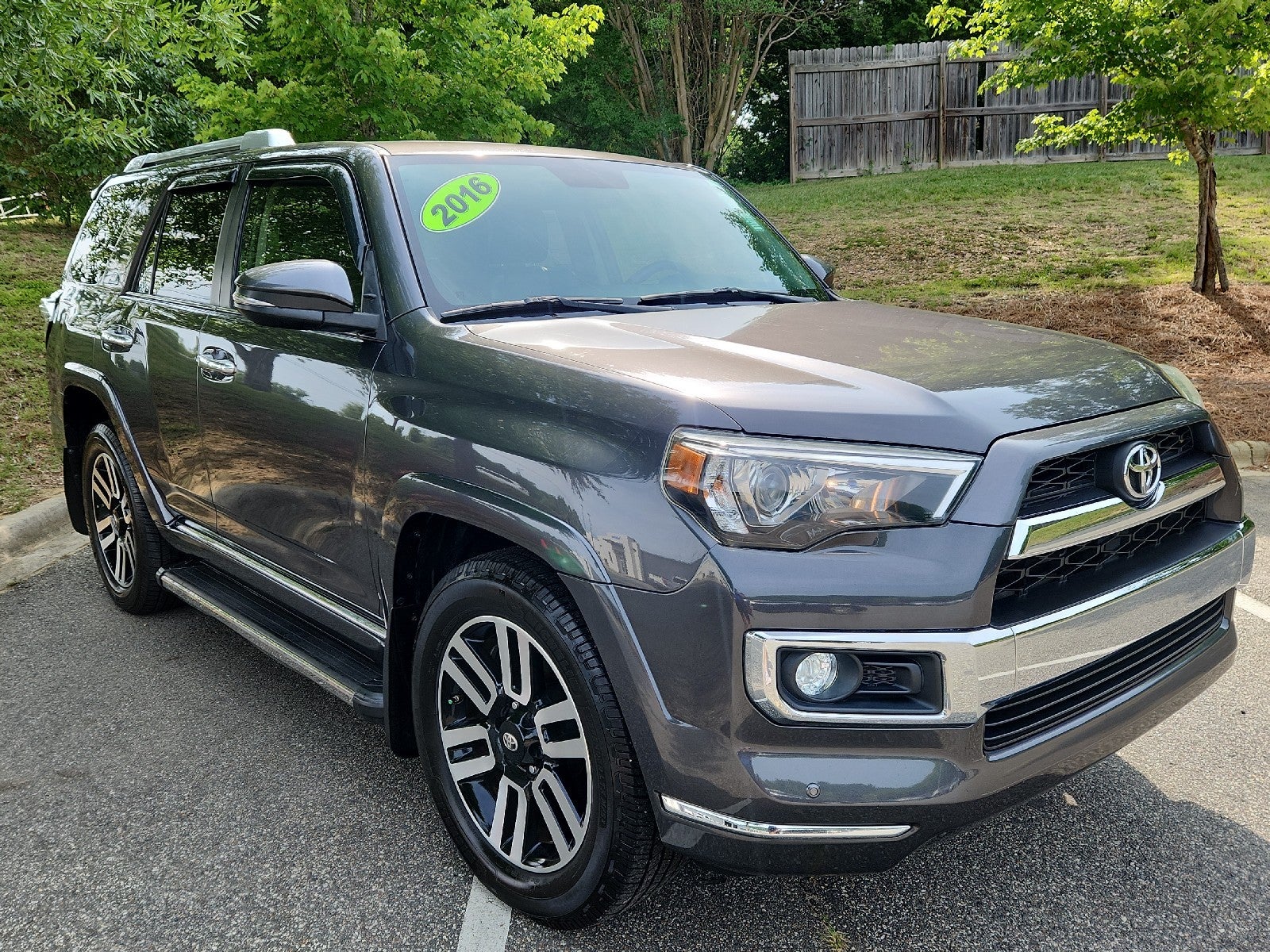 Magnetic Gray M 2016 Toyota 4Runner SUV / Crossover 4X2 Automatic