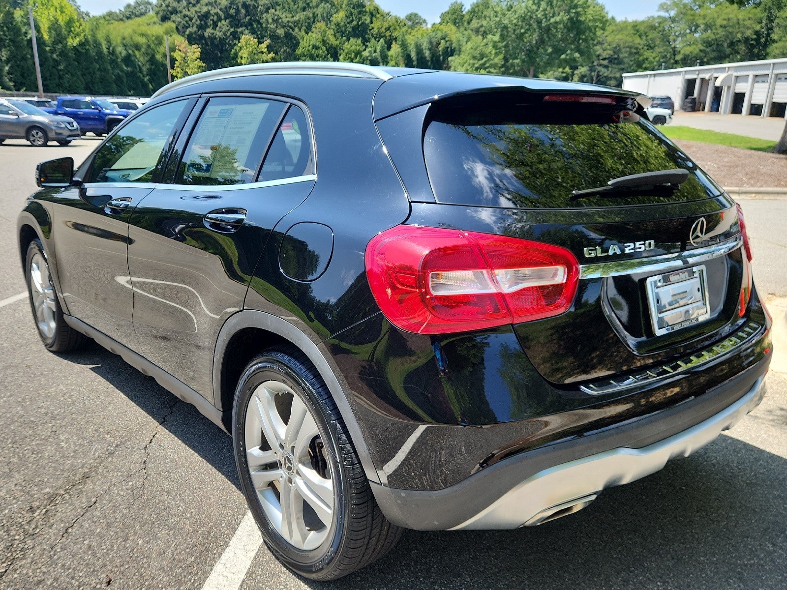 View vehicle photo 5
