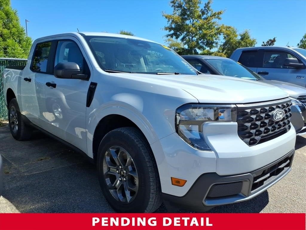  2025 Ford Maverick XLT SuperCrew AWD   