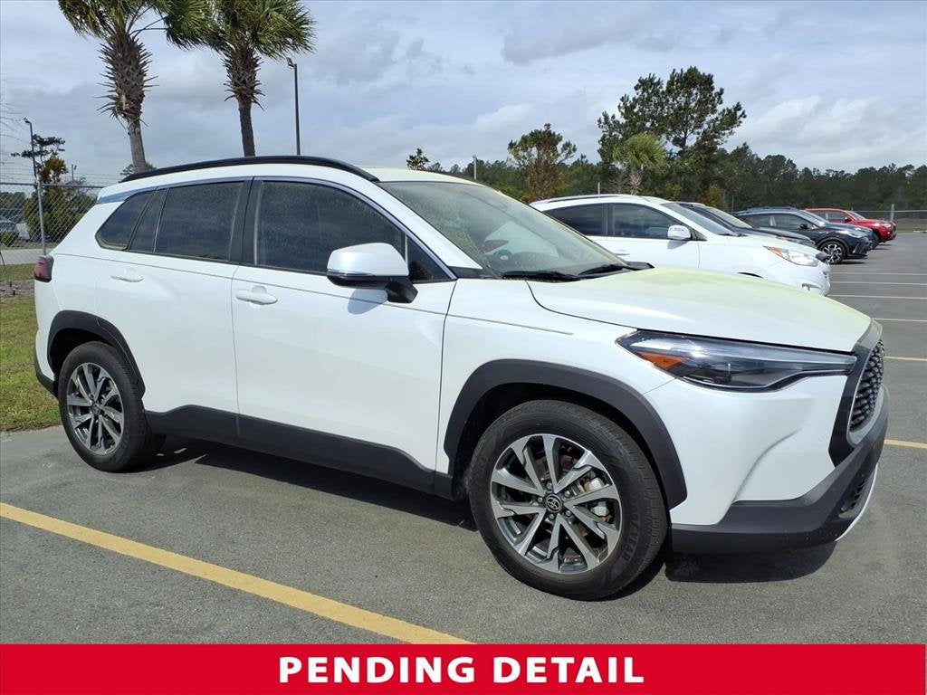 2023 Toyota Corolla Cross XLE FWD