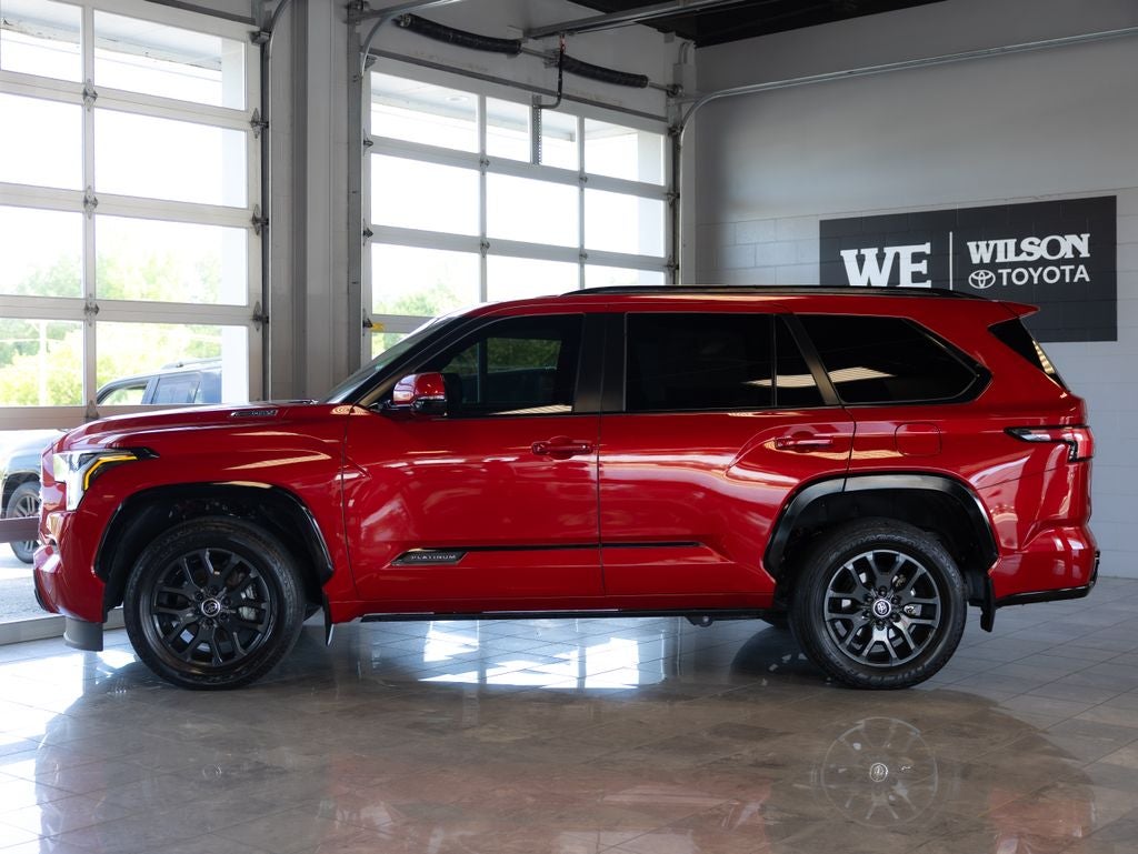  2024 Toyota Sequoia Platinum 4WD   