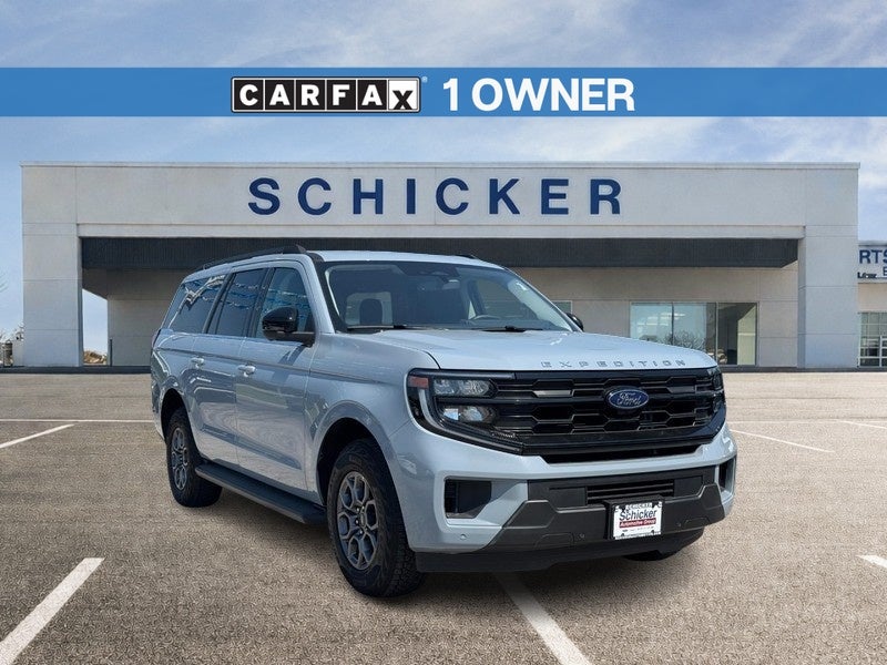 Glacier Gray Metallic Tricoat 2025 Ford Expedition SUV / Crossover Four-Wheel Drive Automatic