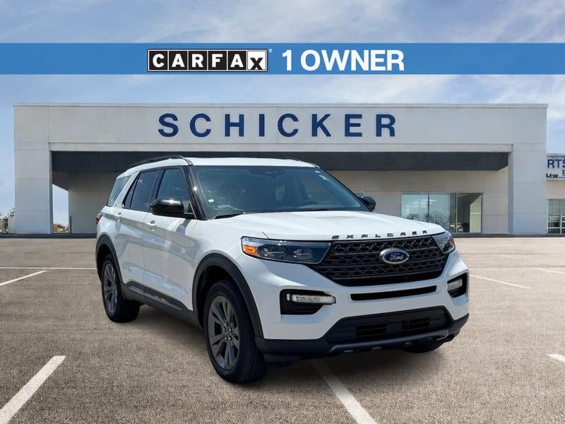  2023 Ford Explorer XLT AWD   