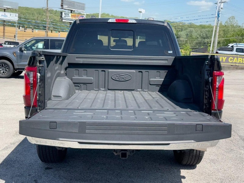View vehicle photo 5