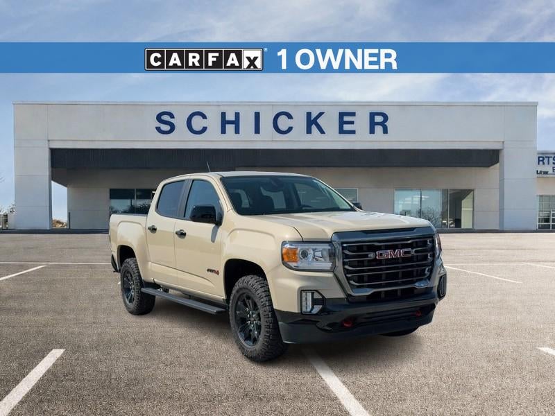  2022 GMC Canyon AT4 Crew Cab 4WD with Leather   