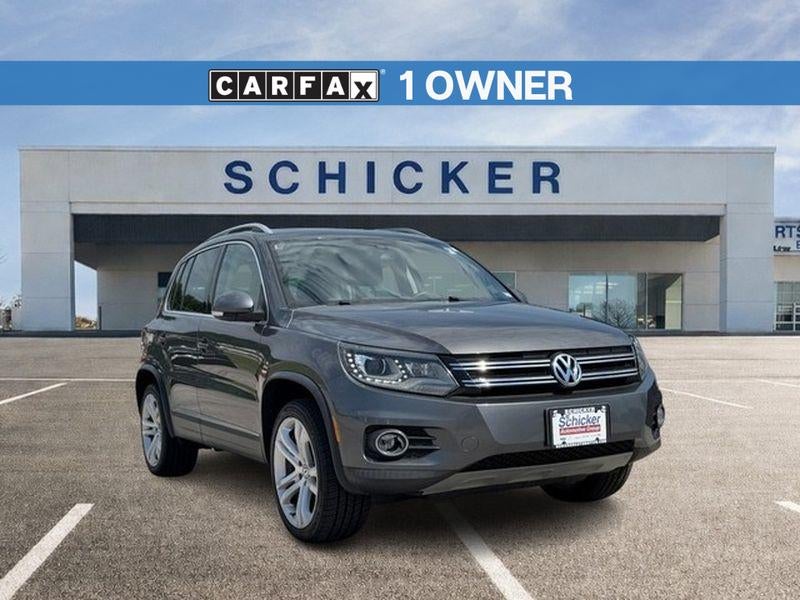 Pepper Gray Metallic 2016 Volkswagen Tiguan SUV / Crossover All-Wheel Drive 6-Speed Automatic