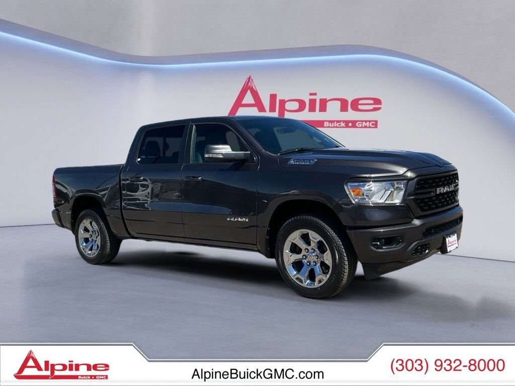 View vehicle photo 7