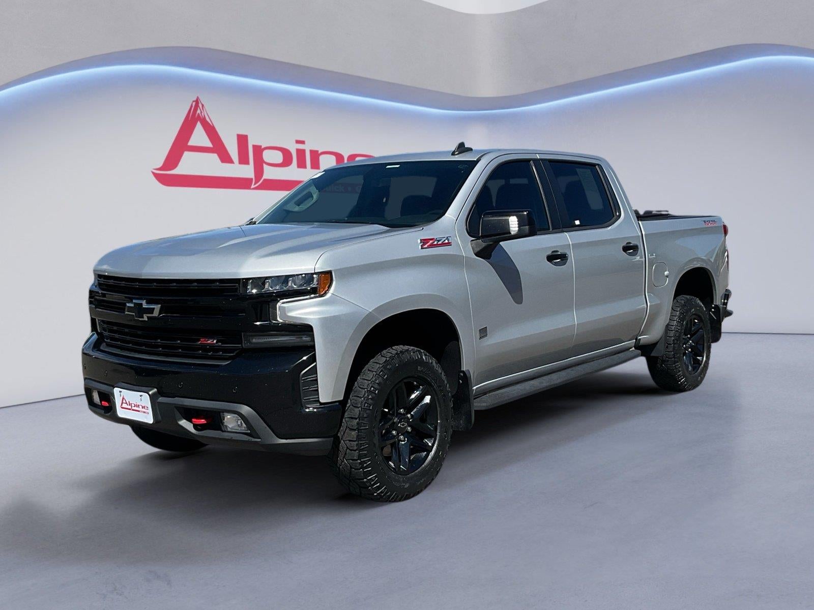 Silver Ice Metallic 2022 Chevrolet Silverado 1500 Pickup Truck Four-Wheel Drive Automatic
