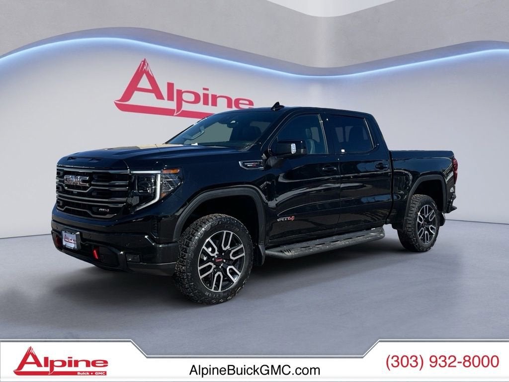 2025 GMC Sierra 1500 AT4 Crew Cab 4WD