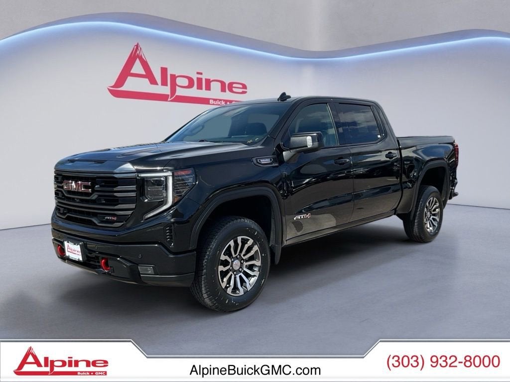 2023 GMC Sierra 1500 AT4 Crew Cab 4WD