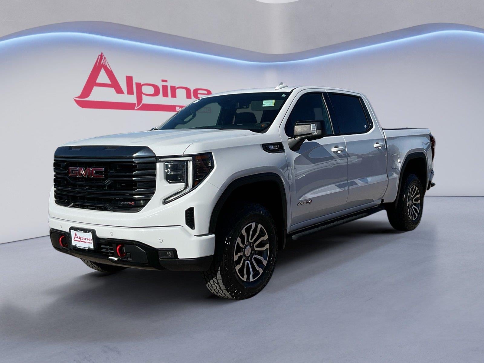 2023 GMC Sierra 1500 AT4 Crew Cab 4WD