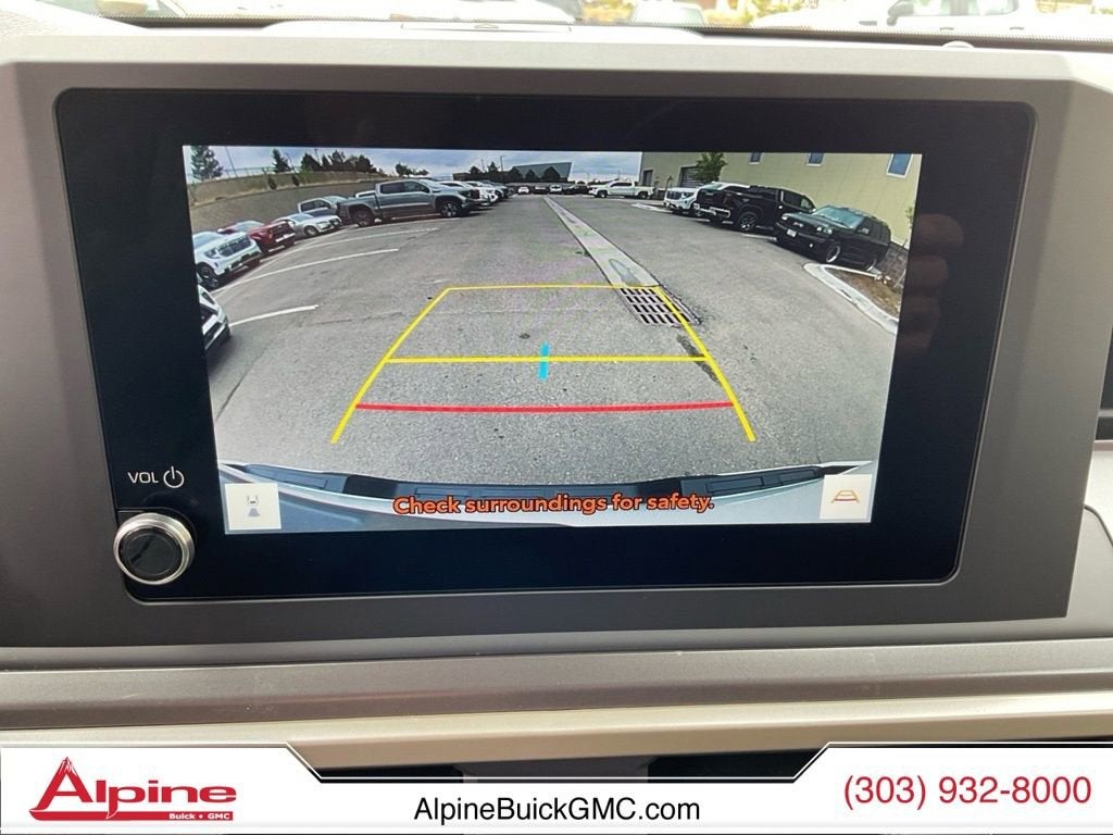 View vehicle photo 6